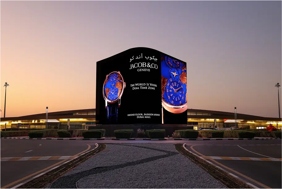 premium lamppost advertising in dubai south