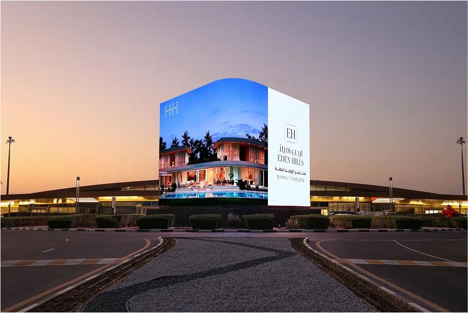 premium lamppost advertising in dubai south